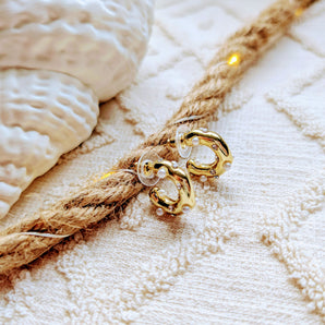 Amnesia | Alexia Gold Plated Stainless Steel Pearl Earrings