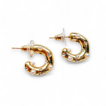 Amnesia | Alexia Gold Plated Stainless Steel Pearl Earrings