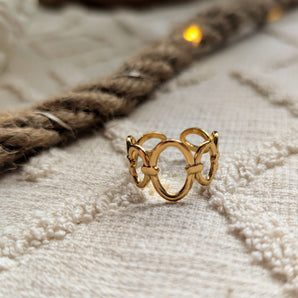 Amnesia Jewellery | Gold Plated Stainless Steel Oval Chic Ring