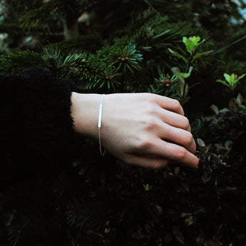 Sterling Silver Bar Bracelet With Cubic Zirconia