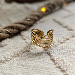 Carla Weave Ring | Amnesia Jewellery | Gold Plated Stainless Steel 